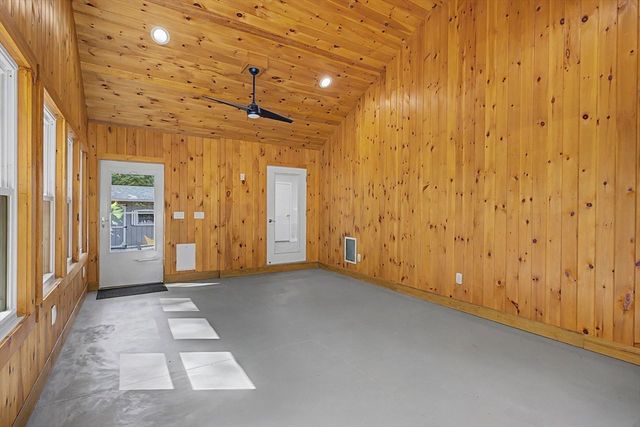573 Federal Street, Belchertown, MA 01007