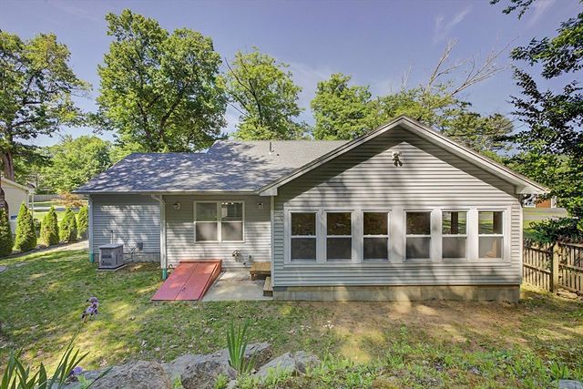 573 Federal Street, Belchertown, MA 01007