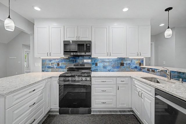 573 Federal Street, Belchertown, MA 01007