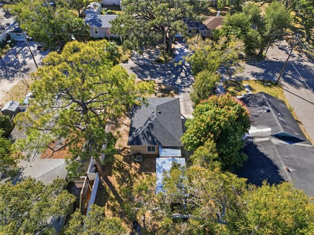 1420 19TH AVENUE W, Bradenton, FL 34205