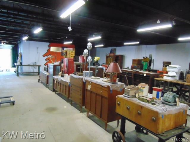 12924 W 7 Mile Road, Detroit, MI 48235
