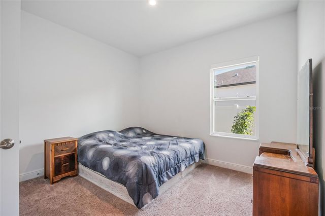 5785 WALLIS LANE, St Cloud, FL 34771