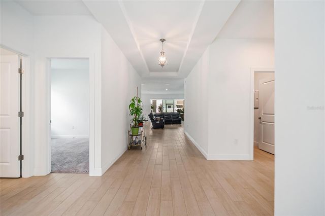 5785 WALLIS LANE, St Cloud, FL 34771