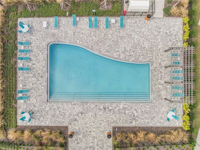 5785 WALLIS LANE, St Cloud, FL 34771