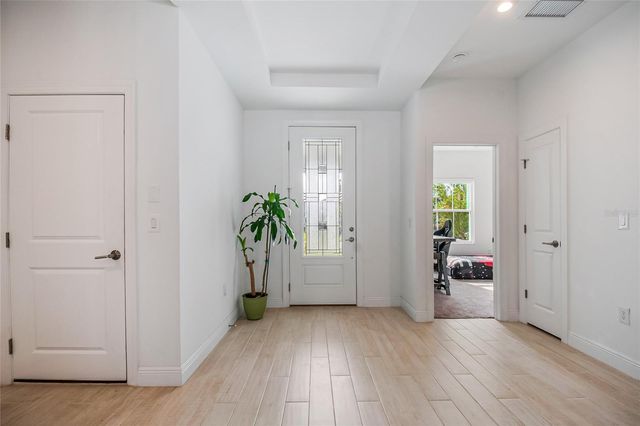 5785 WALLIS LANE, St Cloud, FL 34771