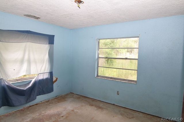 531 S School Avenue, Lecanto, FL 34461