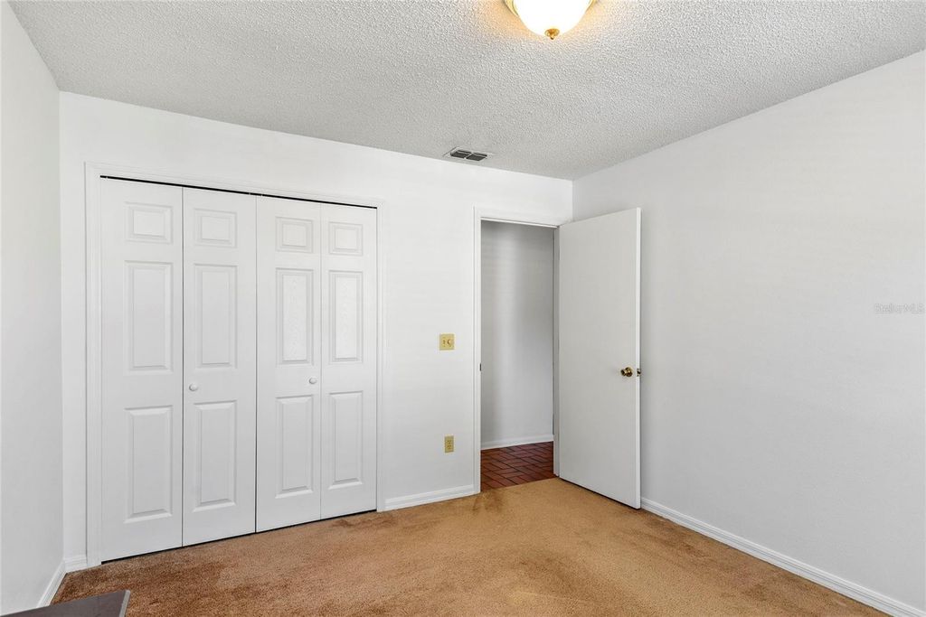 Image 22 of property listing at 6020 SCOTCHWOOD GLEN 108, Orlando, FL 32822