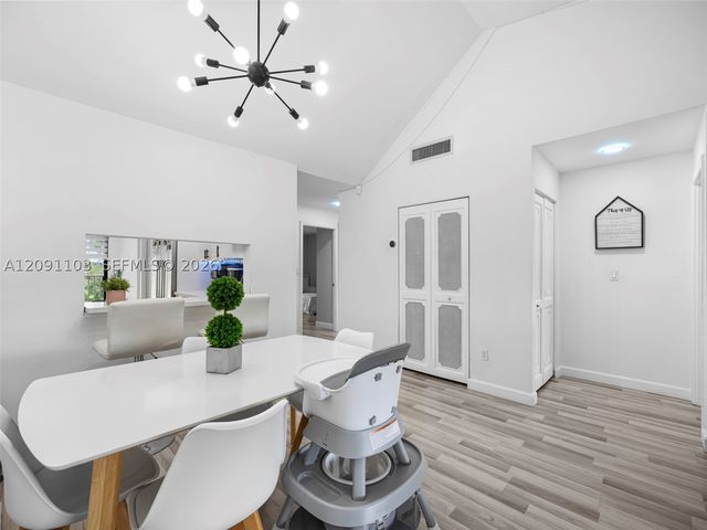 400 NW 214th St 203, Miami Gardens, FL 33169