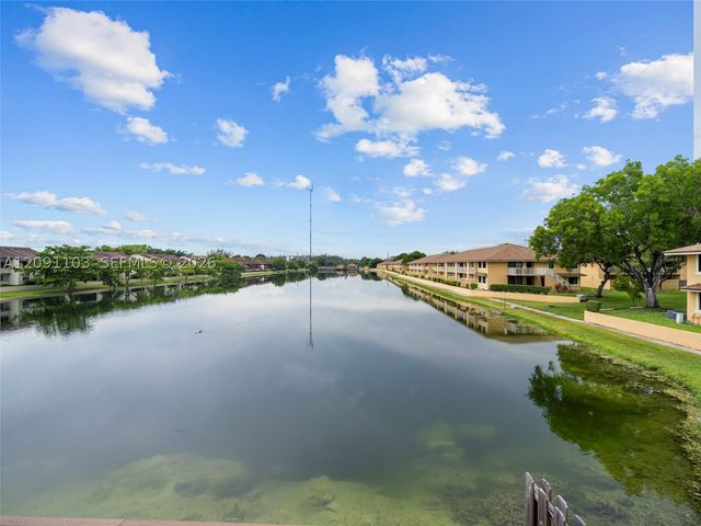 400 NW 214th St 203, Miami Gardens, FL 33169