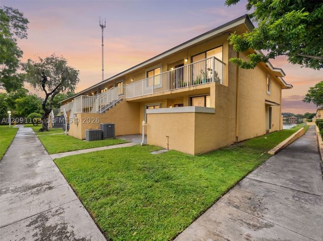 400 NW 214th St 203, Miami Gardens, FL 33169