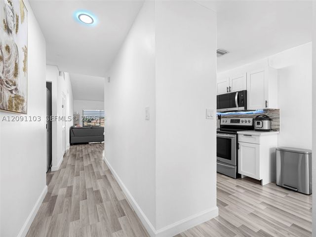 400 NW 214th St 203, Miami Gardens, FL 33169