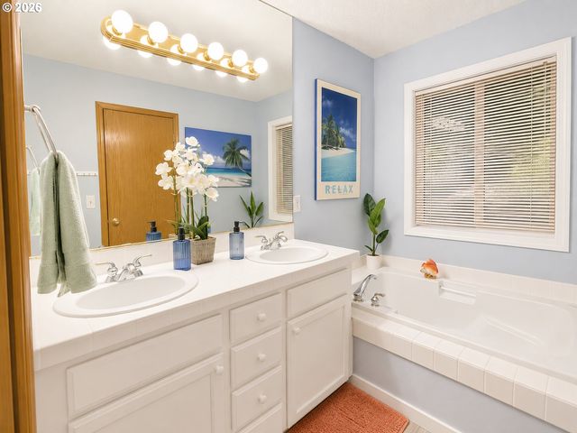 41727 Nw OAK Way, Banks, OR 97106