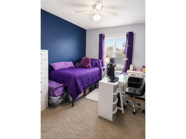 41727 Nw OAK Way, Banks, OR 97106