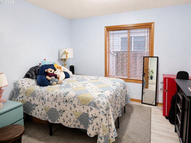 41727 Nw OAK Way, Banks, OR 97106
