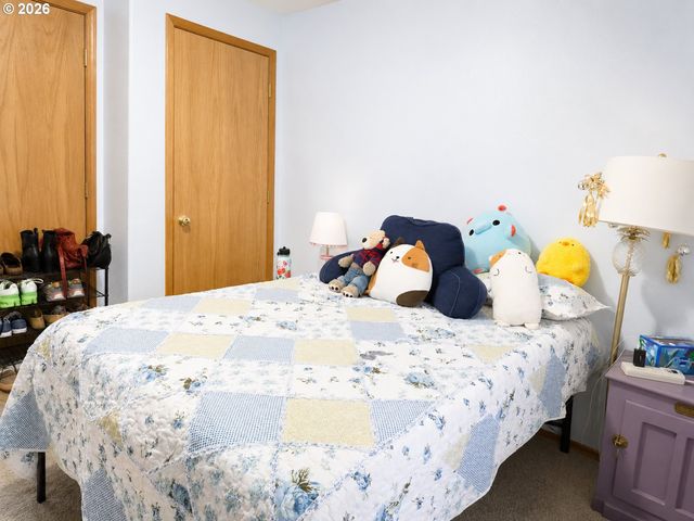 41727 Nw OAK Way, Banks, OR 97106