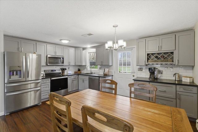 56 Hildur Hill, Bennington, VT 05201