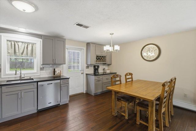 56 Hildur Hill, Bennington, VT 05201