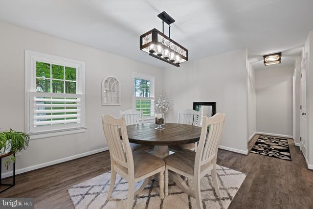8730 MAPLEVILLE, Mount Airy, MD 21771
