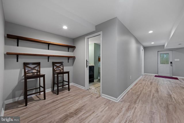 8730 MAPLEVILLE, Mount Airy, MD 21771