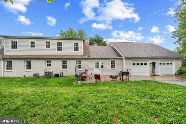 8730 MAPLEVILLE, Mount Airy, MD 21771