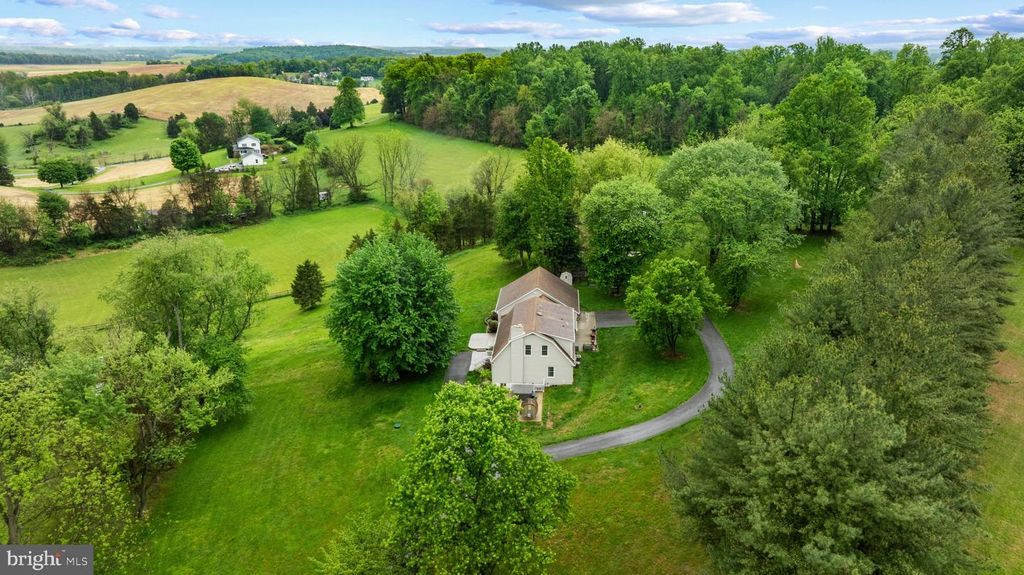 Image 1 of property listing at 8730 MAPLEVILLE, Mount Airy, MD 21771
