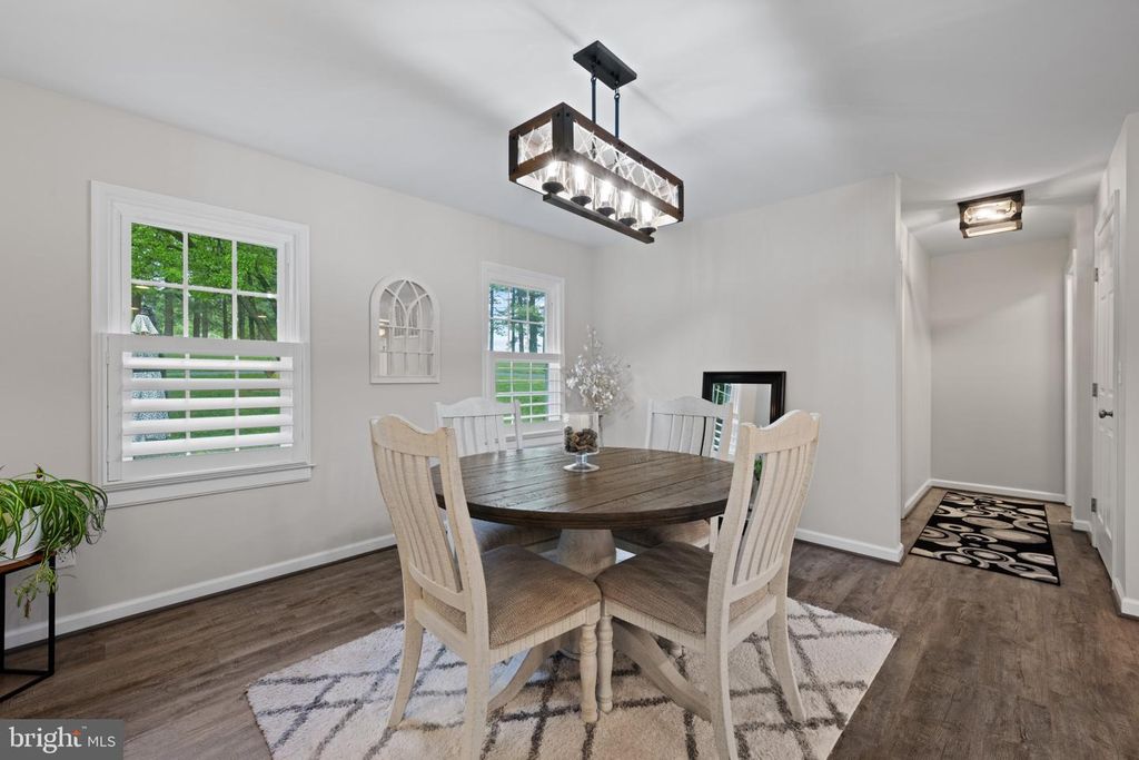 Image 18 of property listing at 8730 MAPLEVILLE, Mount Airy, MD 21771