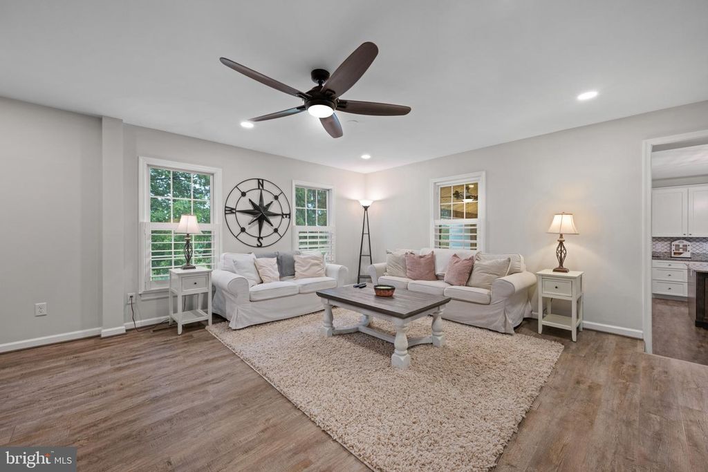 Image 35 of property listing at 8730 MAPLEVILLE, Mount Airy, MD 21771