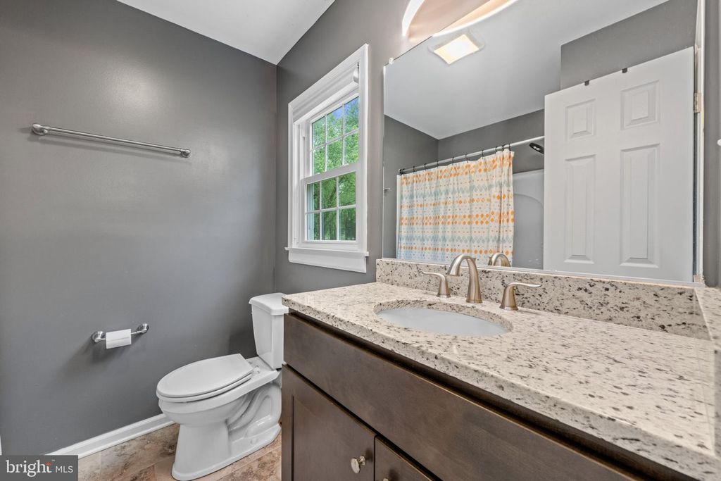 Image 49 of property listing at 8730 MAPLEVILLE, Mount Airy, MD 21771