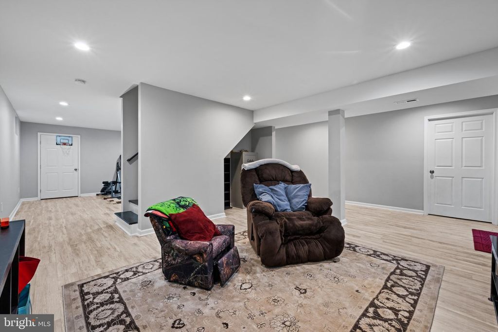 Image 52 of property listing at 8730 MAPLEVILLE, Mount Airy, MD 21771
