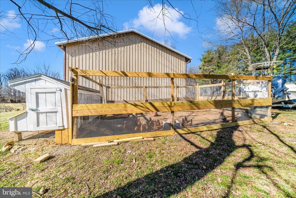 Image 83 of property listing at 8730 MAPLEVILLE, Mount Airy, MD 21771