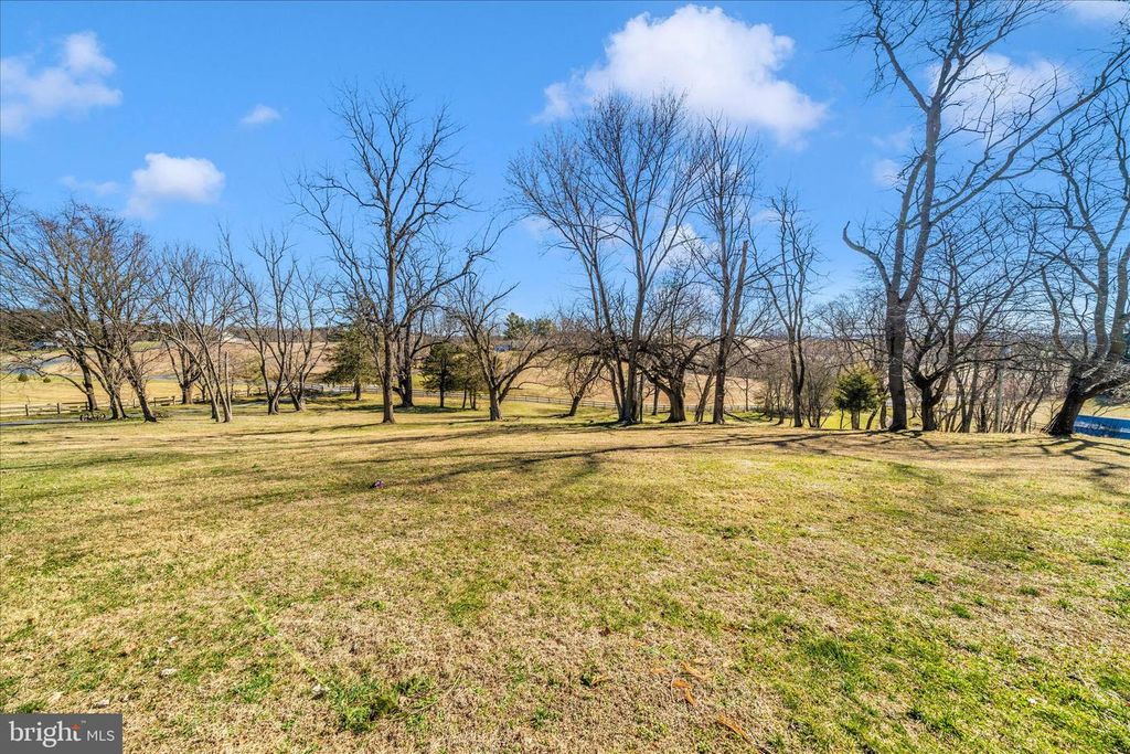 Image 88 of property listing at 8730 MAPLEVILLE, Mount Airy, MD 21771