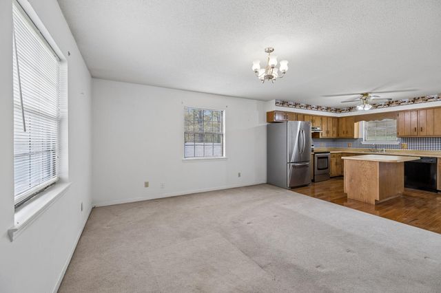 428 Dodd Road, Ringgold, GA 30736