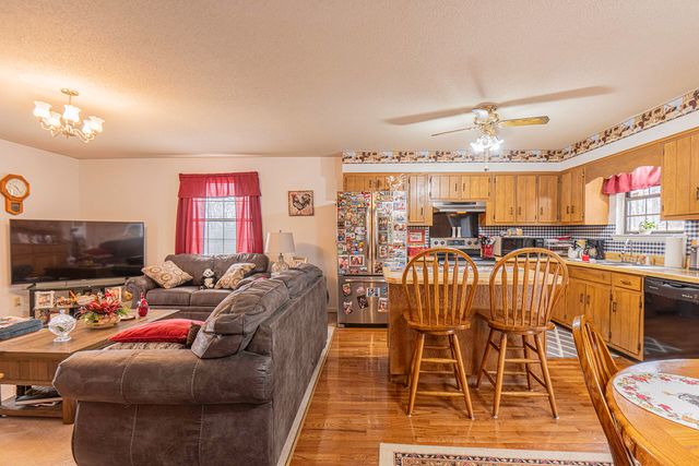 428 Dodd Road, Ringgold, GA 30736