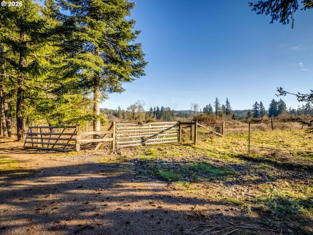 19221 S MUNSON Rd, Molalla, OR 97038