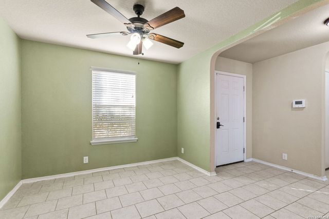 14033 Shivers Cv, San Antonio, TX 78254