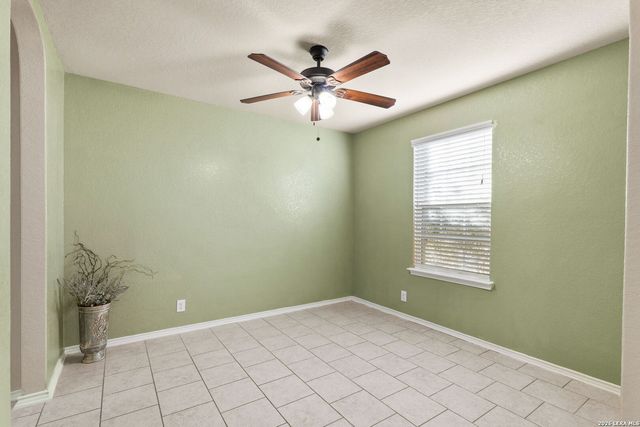 14033 Shivers Cv, San Antonio, TX 78254