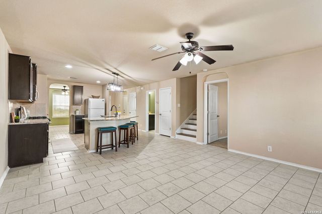 14033 Shivers Cv, San Antonio, TX 78254