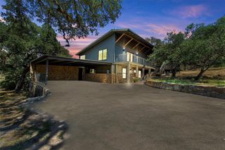 103 Breezeway DR, Burnet, TX 78611