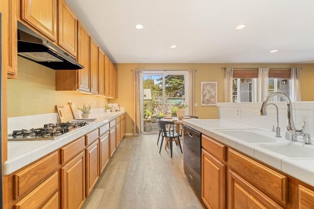 4460 Peninsula Point Drive, Seaside, CA 93955