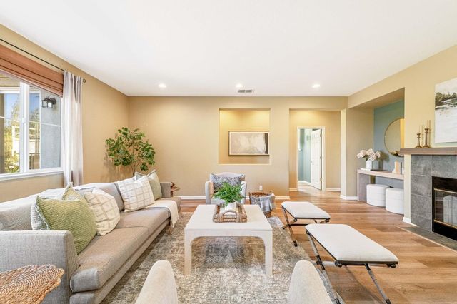 4460 Peninsula Point Drive, Seaside, CA 93955