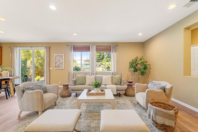 4460 Peninsula Point Drive, Seaside, CA 93955