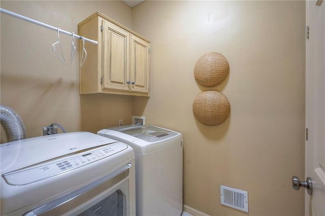 6403 W 144th Street, Overland Park, KS 66223