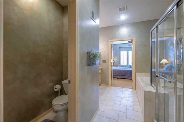 6403 W 144th Street, Overland Park, KS 66223