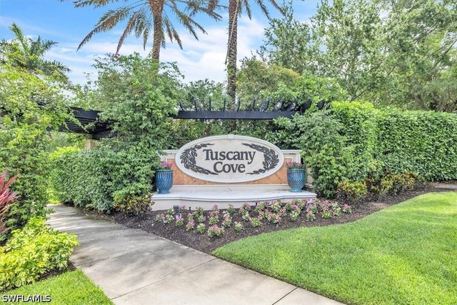 14950 Volterra CT, Naples, FL 34120