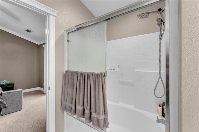 1119 River Ridge Drive, Redding, CA 96003