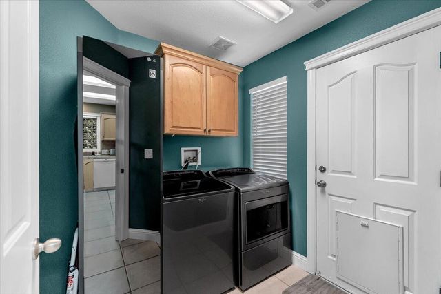 1119 River Ridge Drive, Redding, CA 96003