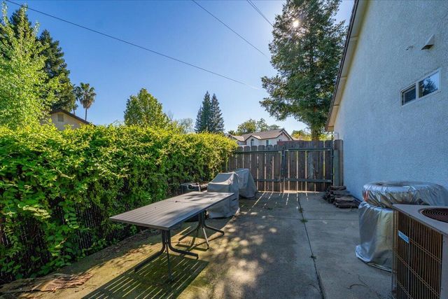 1119 River Ridge Drive, Redding, CA 96003