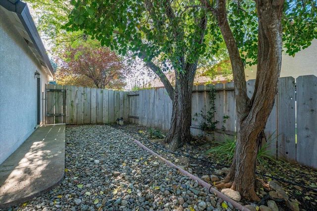 1119 River Ridge Drive, Redding, CA 96003