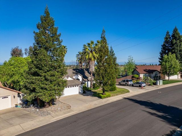 1119 River Ridge Drive, Redding, CA 96003
