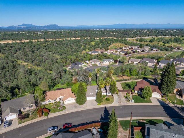 1119 River Ridge Drive, Redding, CA 96003